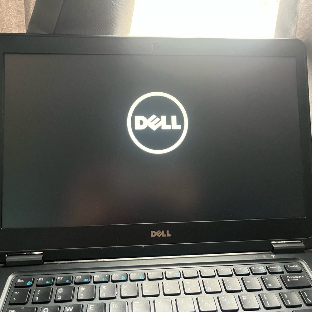 Dell Latitude 7450 Intel i5-5300u 8GB RAM SSD Laptop